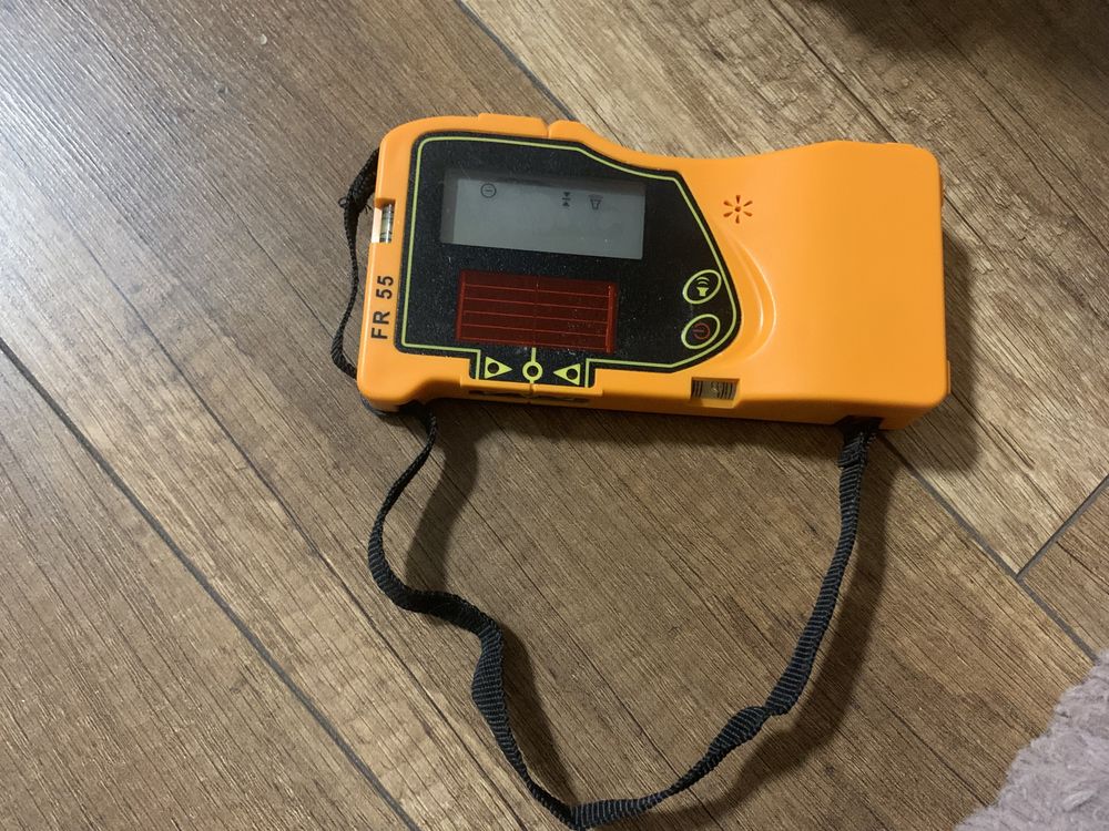 Laser krzyżowy Geofennel FL 60 Maxi Liner
