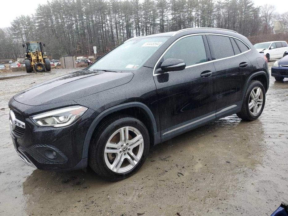 Разборка Mercedes gla w156  Капот двери бампера фары фонари