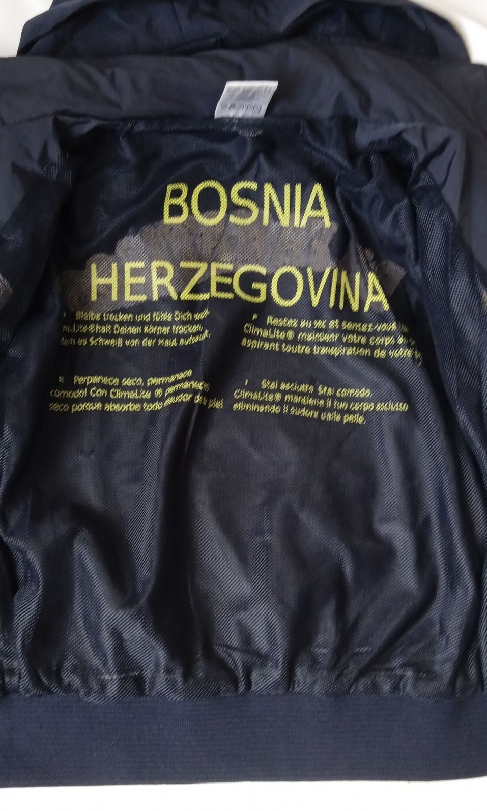 BH FANATICOS, sportowa kurtka,140 cm