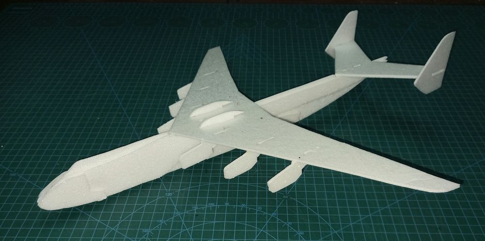 Літачьки для польотів у кімнаті. Е різні набори,