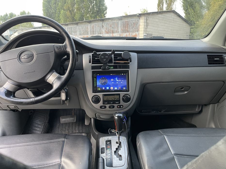 Шевролет Лачеті 1.8 автомат
