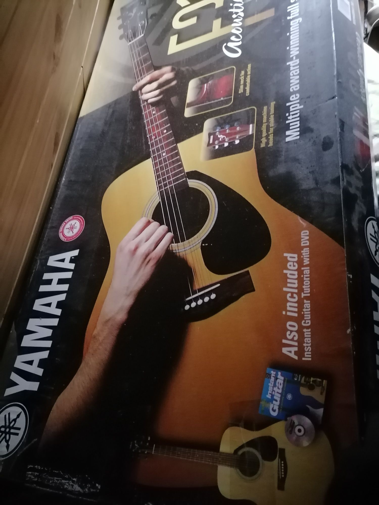 Gitara akustyczna yamaha