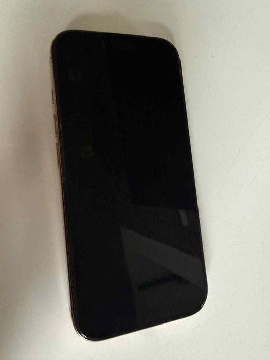 iPhone 16 pro 256GB pustynny tytan