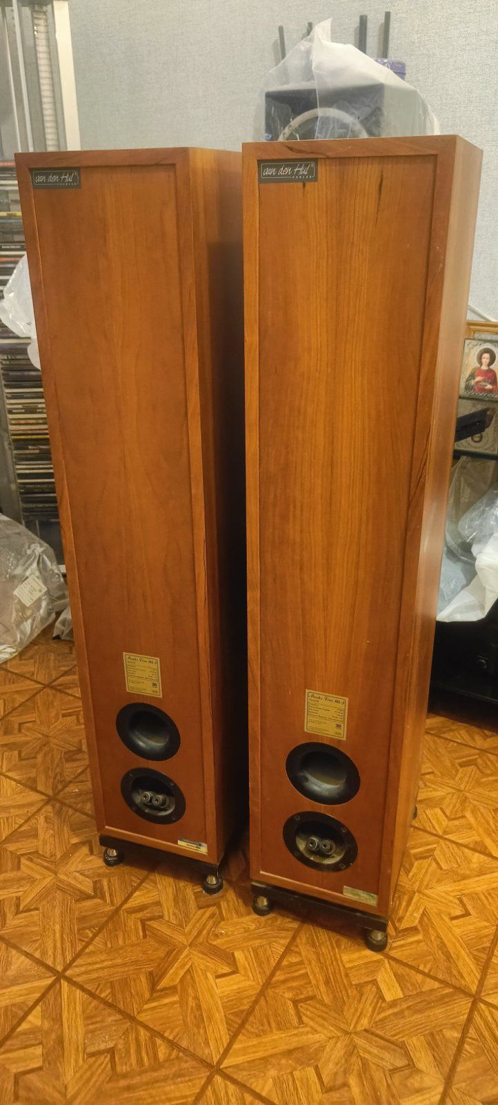 Продаю  музыкальные колонки sound sound ml3
