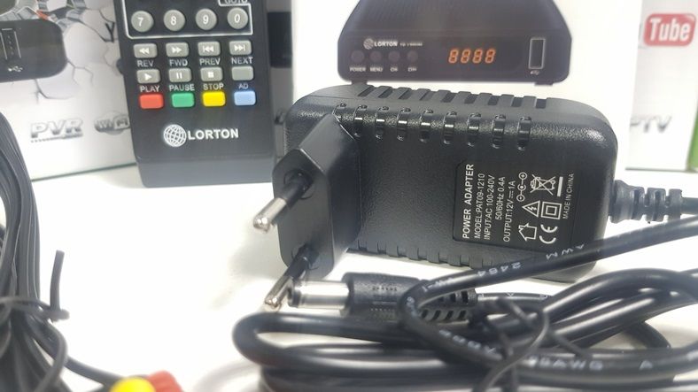 Тюнер Т2 приемник приставка Т2 DVB-T2 LORTON T2-19 HD MINI 12V DVB-T2