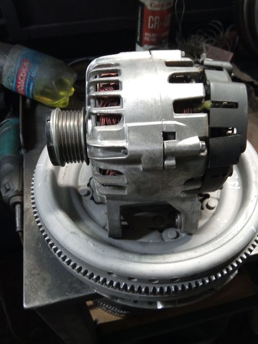 Генератор Nissan