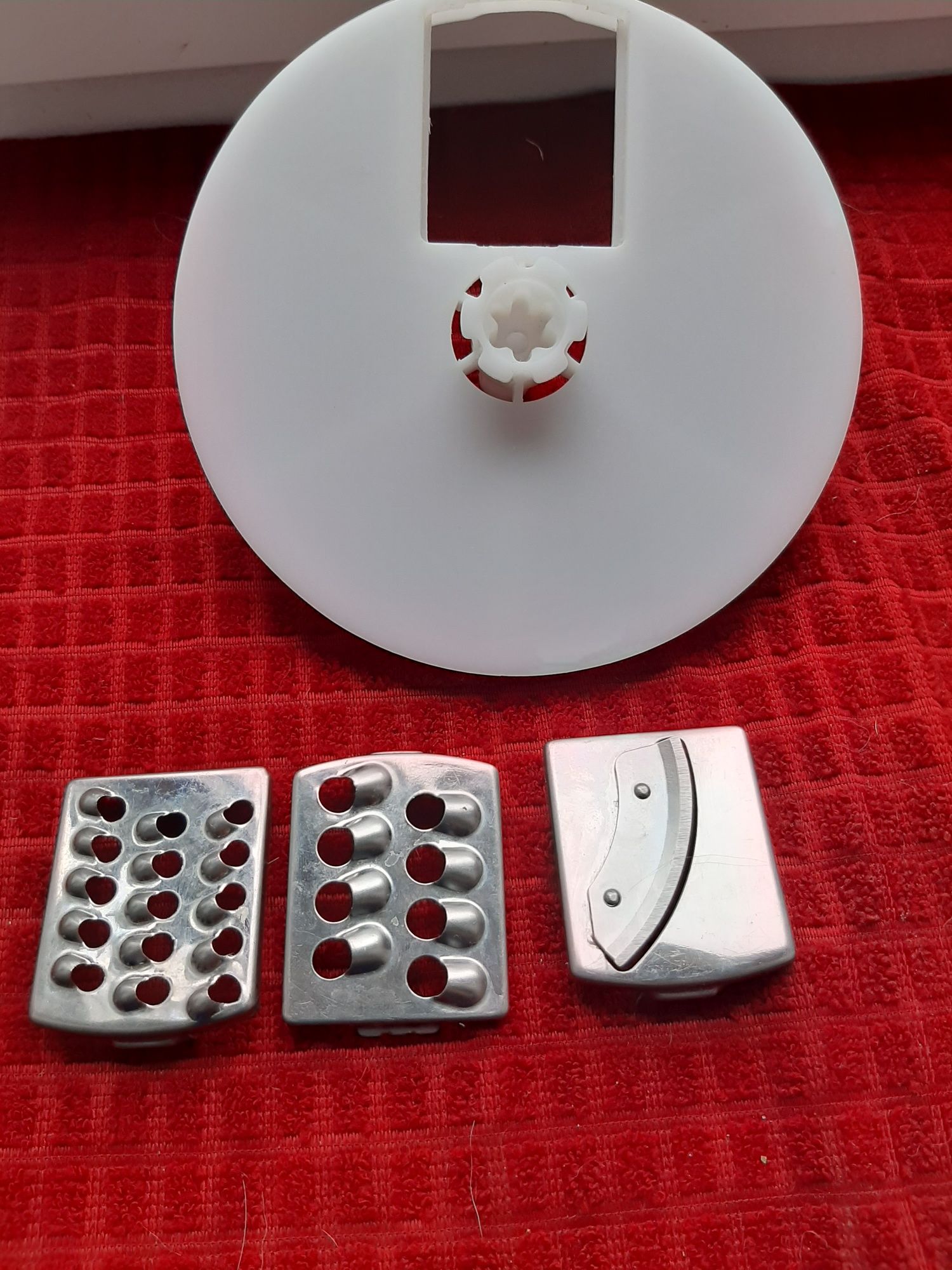 Набор тёрок к блендеру Scarlett sl-1548