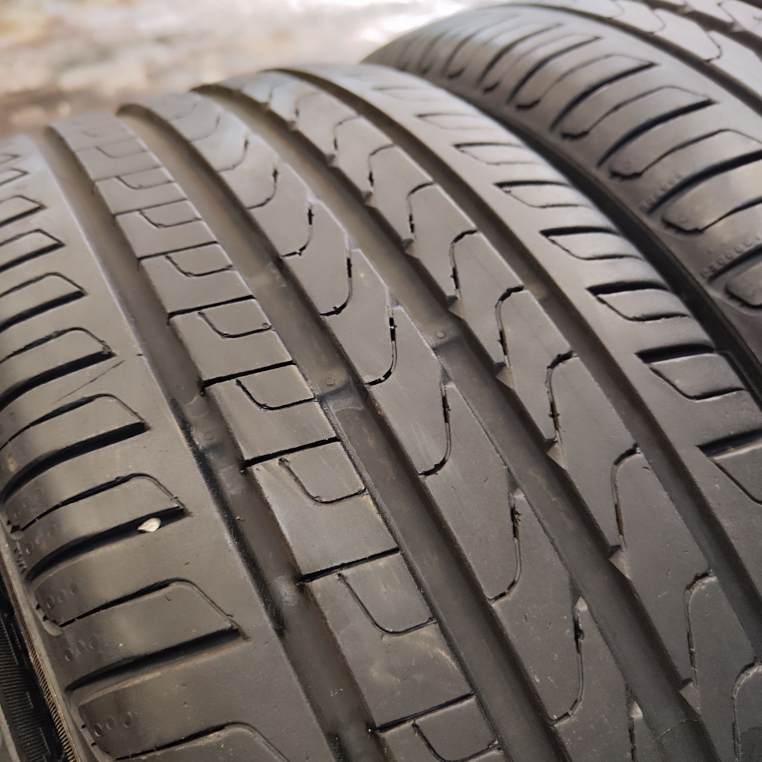 Pirelli cinturato p7 215/45/18 komplet