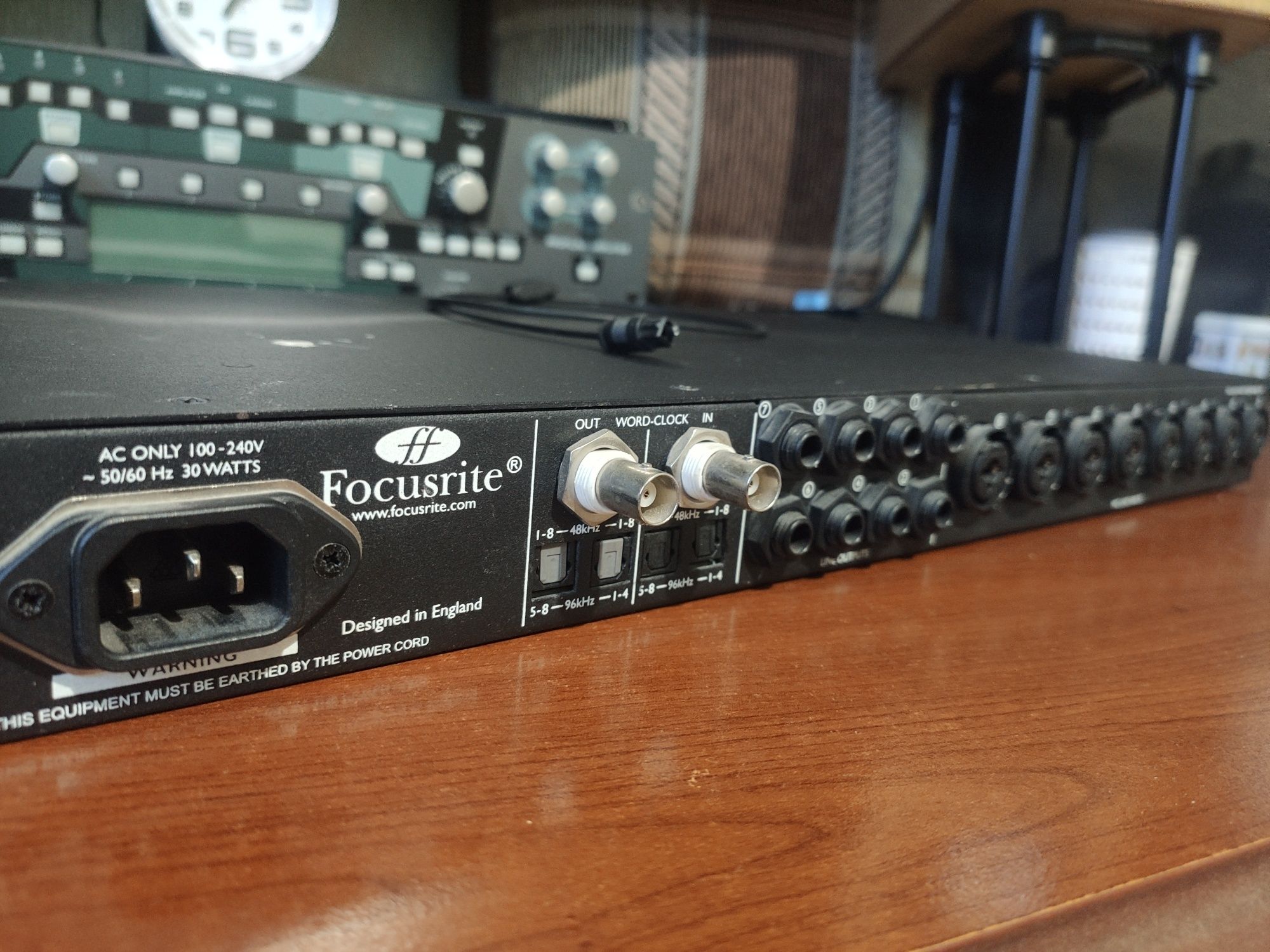 Focusrite OctoPre MkII Dynamic 8-к мікрофонний попередній підсилювач