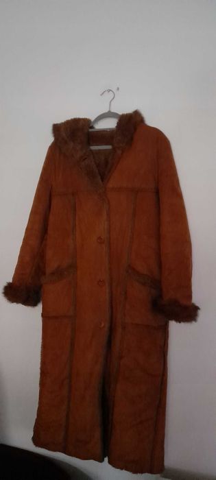 Vintage retro Brązowe sztuczne futro maxi z korzuszkiem wewnątrz 40