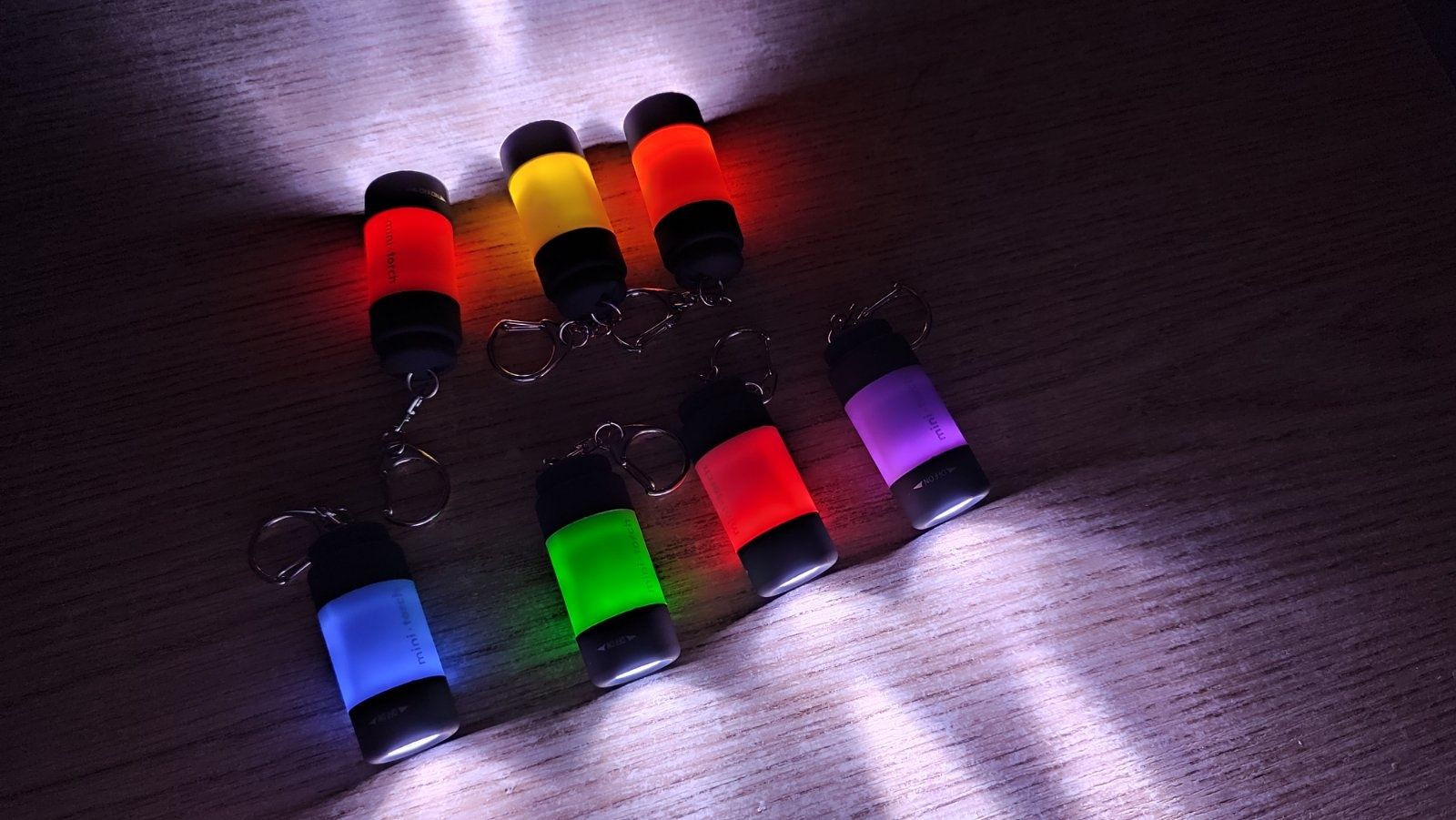 Фонарь брелок мини с USB зарядкой фонарик LED на подарок
