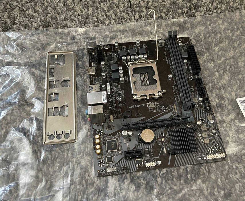 Материнська Плата Gigabyte H610M K DDR4 Socket 1700 Гарантія