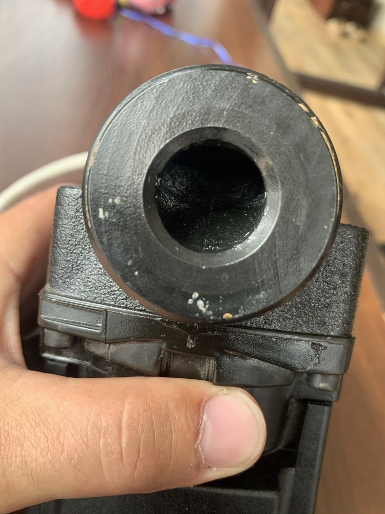 Pompa Grundfos UPS3 15-50/65