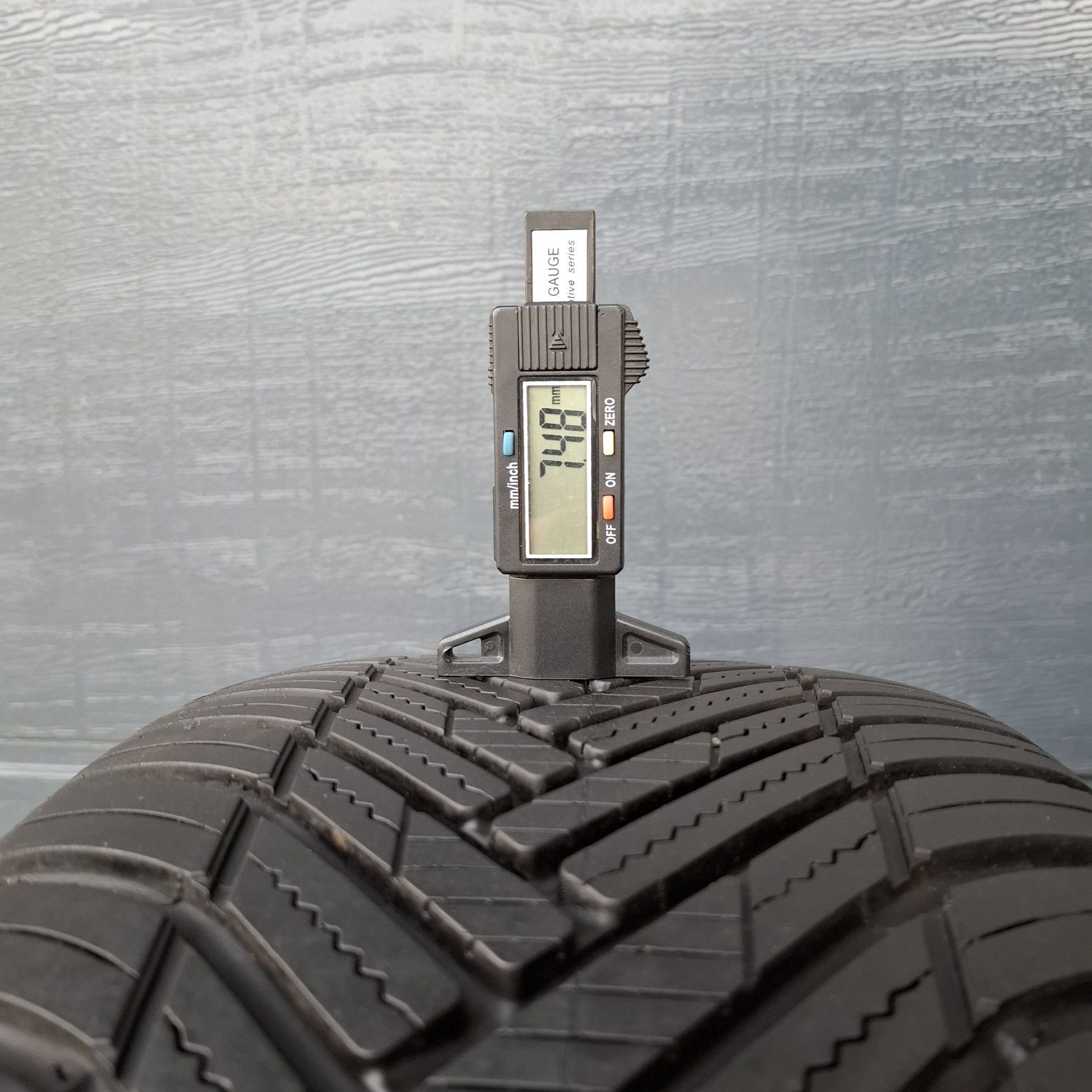 Hankook 245/45 R19 Kinergy 4s²