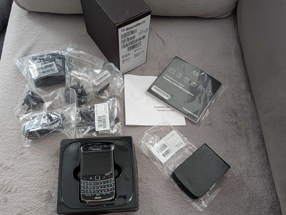 Новый Blackberry Bold 9700 Qwerty Мобильный Телефон Раритет Винтаж
