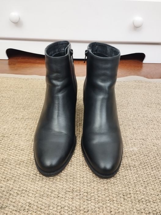 Botins pele pretos