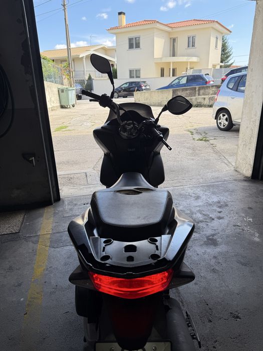 Vendo pcx 2014 com algumas marcas de uso