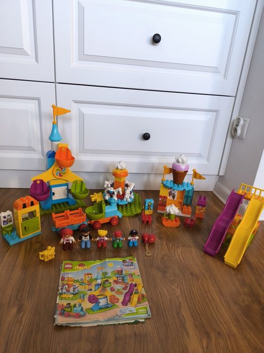 LEGO Duplo Wesołe miasteczko 10840 + GRATIS