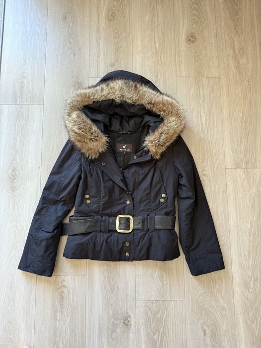 Жіноча зимова куртка S з капюшоном, знімна підстібка з кролика