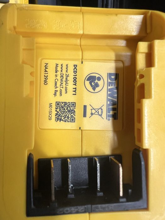 Дриль-шуруповерт ударний DeWALT DCD100YD2T