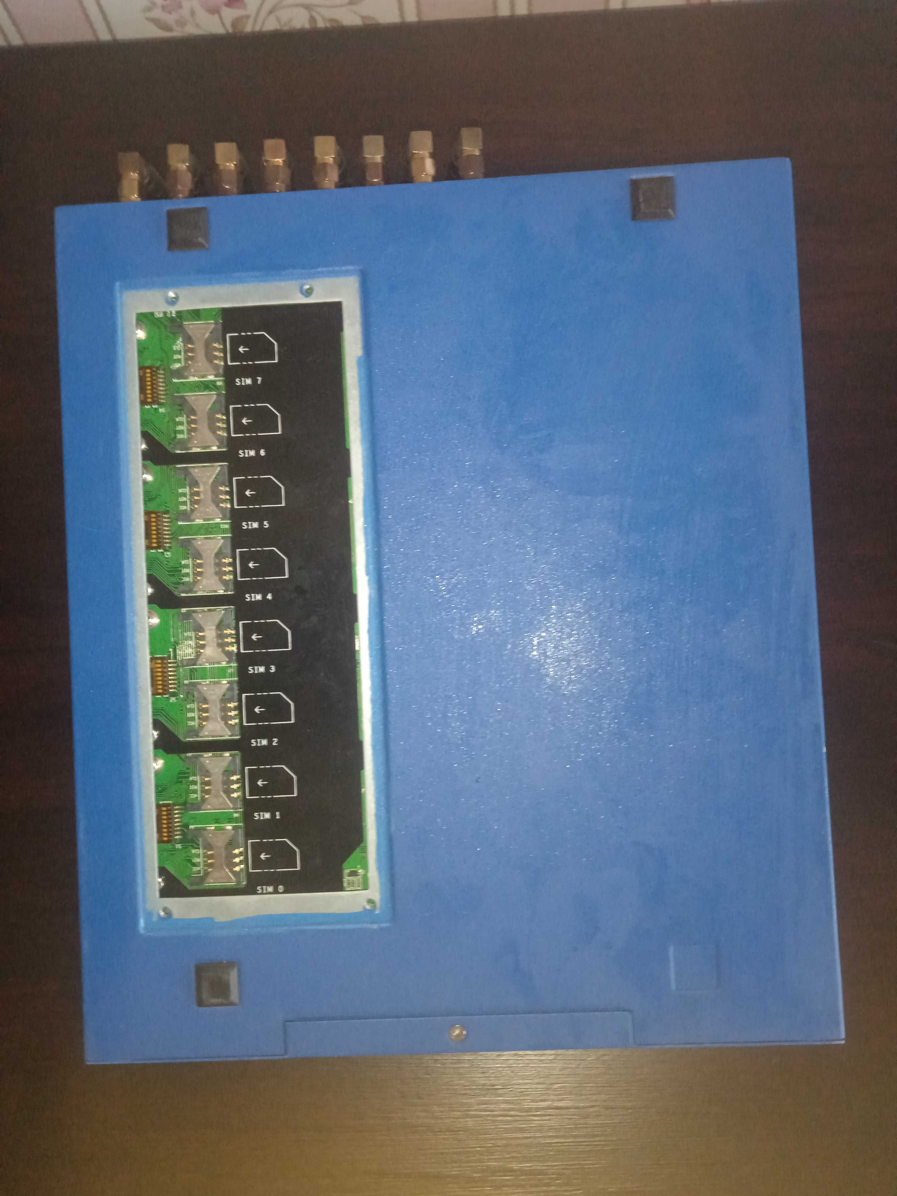 GSM VoIP-шлюз Dinstar DWG2000C-8G
