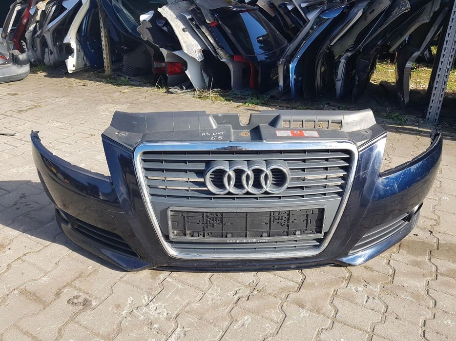 AUDI A3 8P LIFT 08-12r ZDERZAK PRZÓD GRILL LX7W