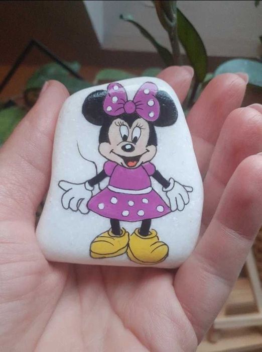 Malowany kamień, Rękodzieło, Myszka Minnie