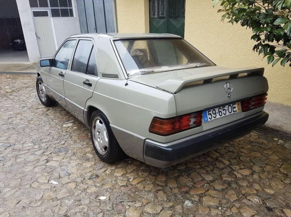 Mercedes Benz 190