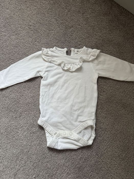 Białe body newbie r. 56