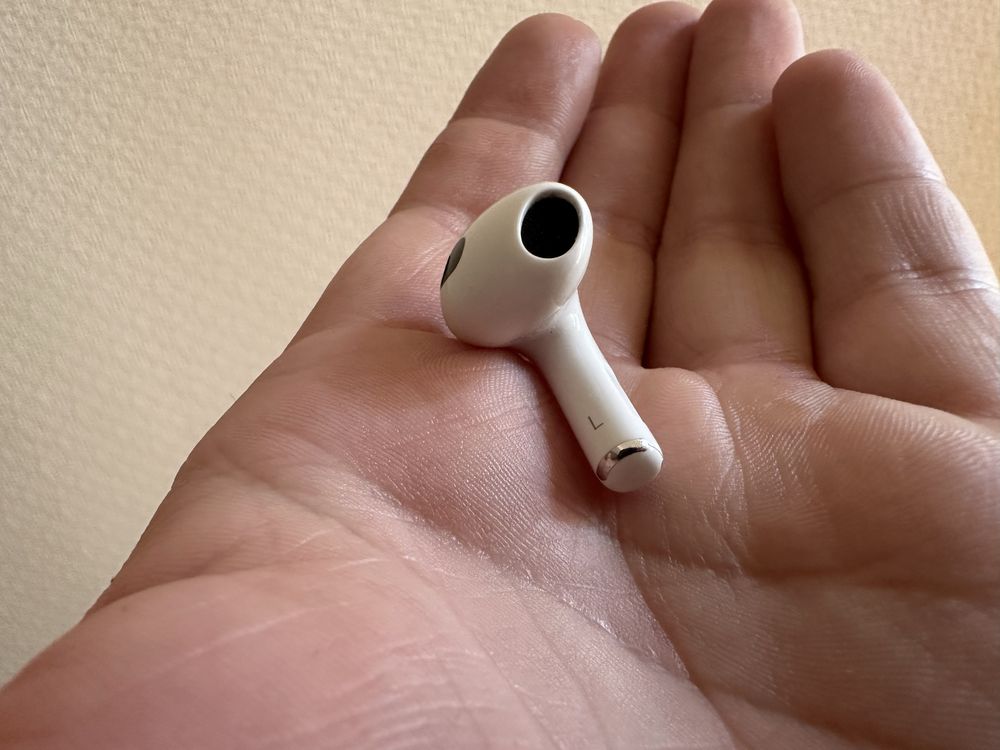Кейс для Airpods 3 футляр зарядка