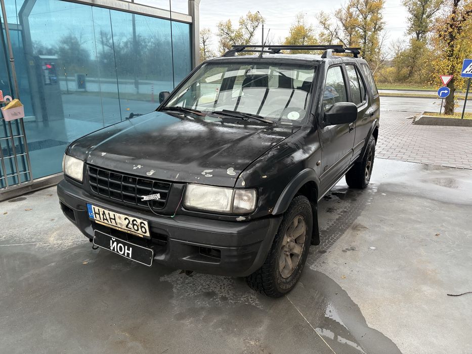 Опель фронтера ТОРГ  2.2 дизель