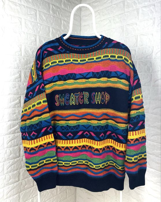 Свитшот guess  кофта гесс поставка вещей худи найк про боксы nike pro