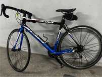 Bicicleta de estrada BH