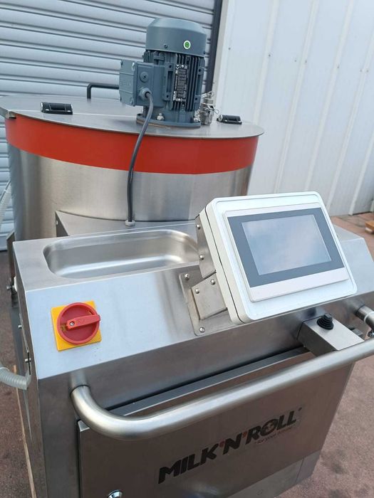 Mleczna Taksówka Milk"N"Roll MOBILE . Wyświetlacz dotykowy.