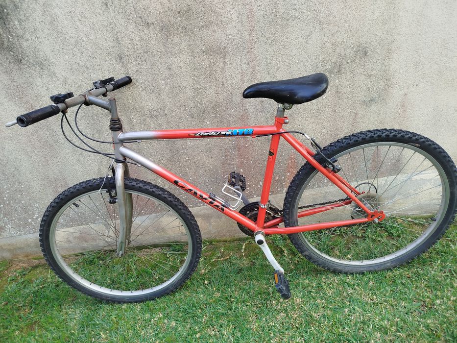 Bicicleta BTT (cavia deluxe mtb)