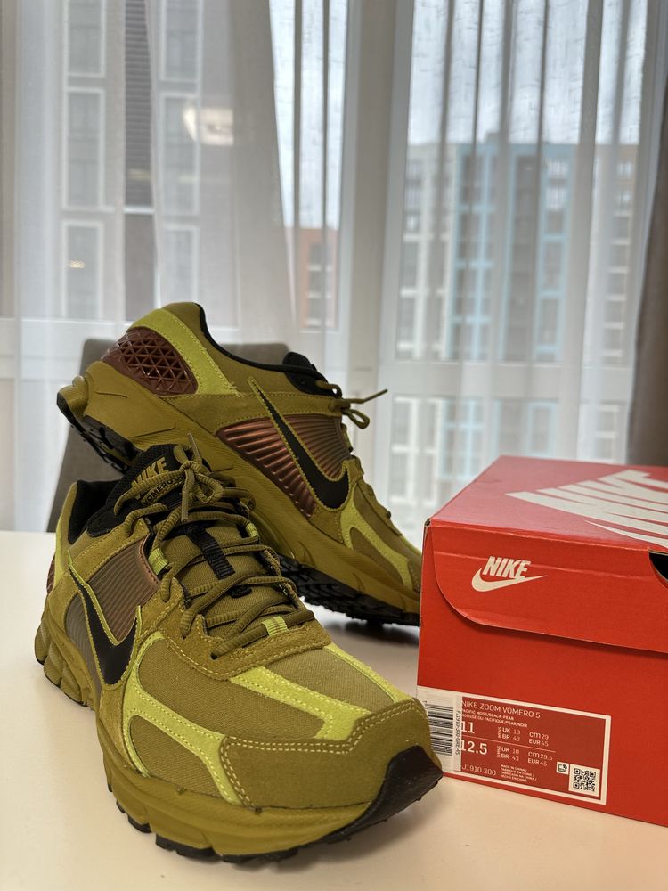 Nike Zoom Vomero 5 Pacific Moss Оригінал 45