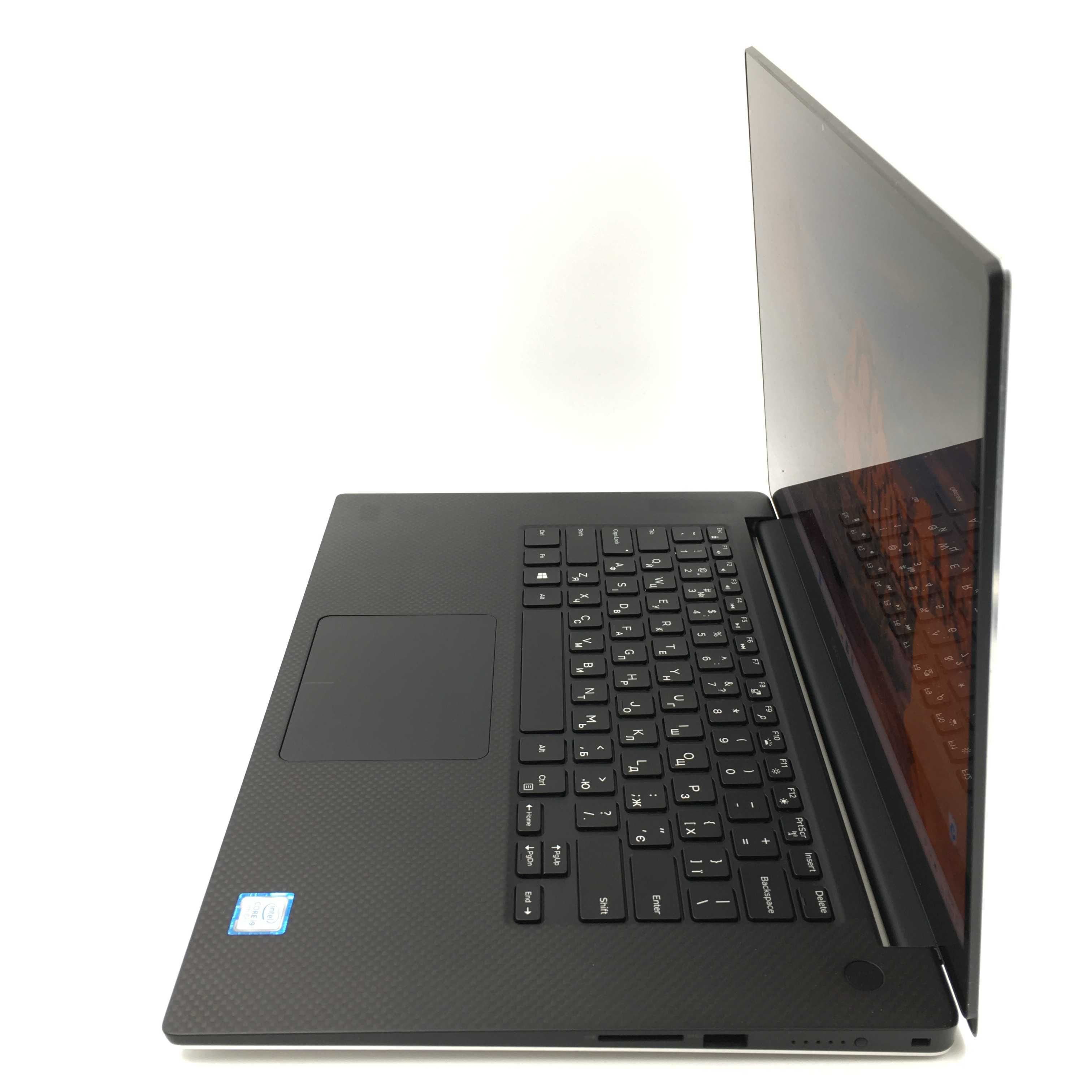 Dell XPS 7590 | 15.6" 4K,IPS/i9 9980HK/16GB/GTX-1650 4GB/1 TB SSD