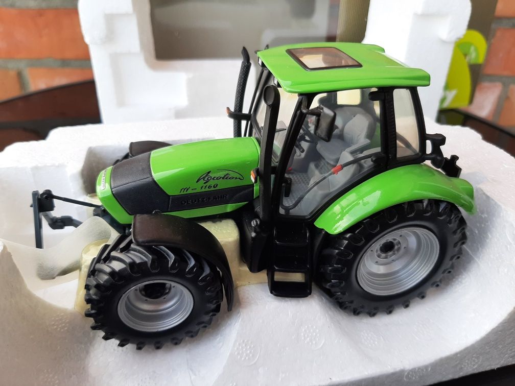 Universal Hobbies traktor Deutz Fahr TTV1160 1:32 / nie Wiking, Schuco