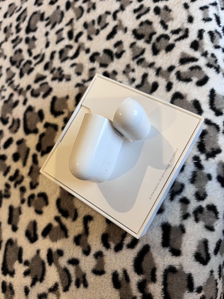 Caixa de carragar Airpods 2 geração