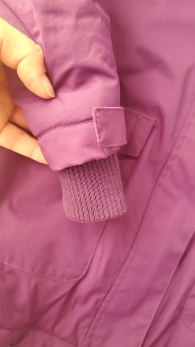 Зимова куртка mountain warehouse 128 см (стан нової)