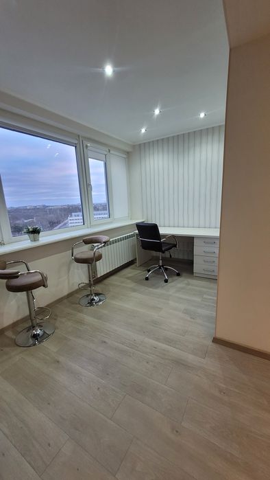 Видовая 3-х кв. Метро! Сертифікат!