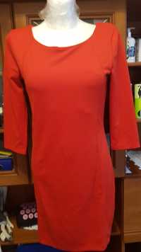 Sukienka czerwona Reserved M 38
