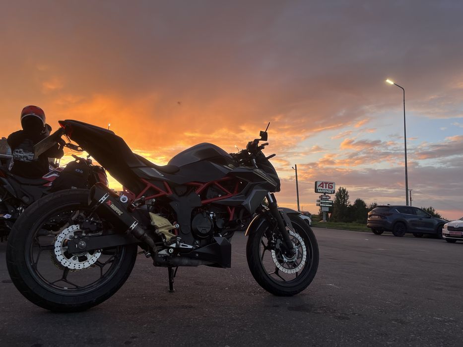 Kawasaki z250sl 2015 Abs