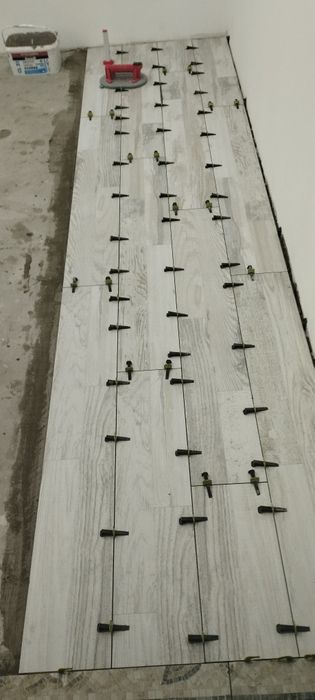 Облицювання плиткою, укладання керамограніту та кераміки