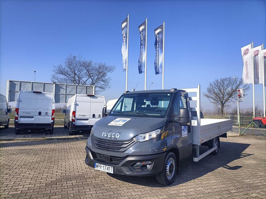 Wypożyczalnia LEGNICA Wynajem busa Skrzynia Otwarta 10 EP