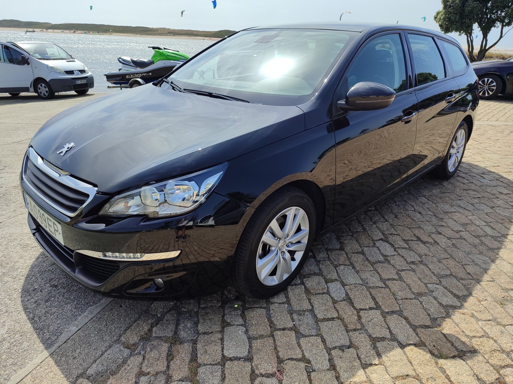 Peugeot 308sw 1.6 HDI Diesel ano 2017 em excelente estado