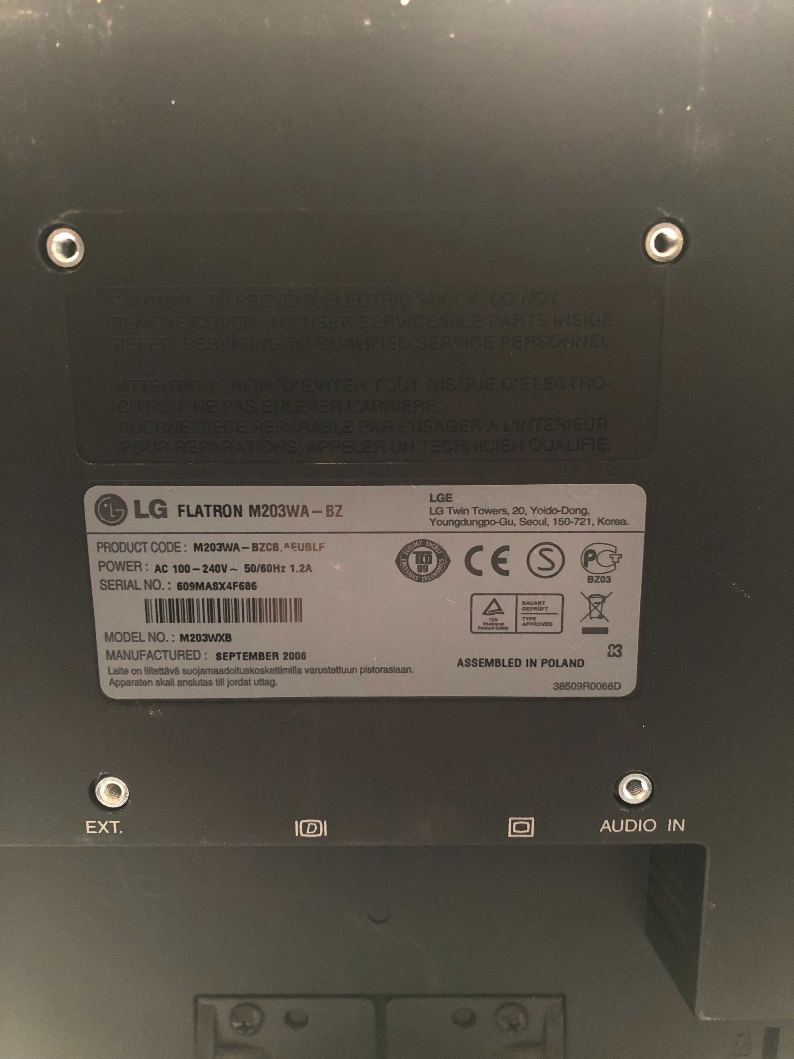 monitor LG em bom estado
