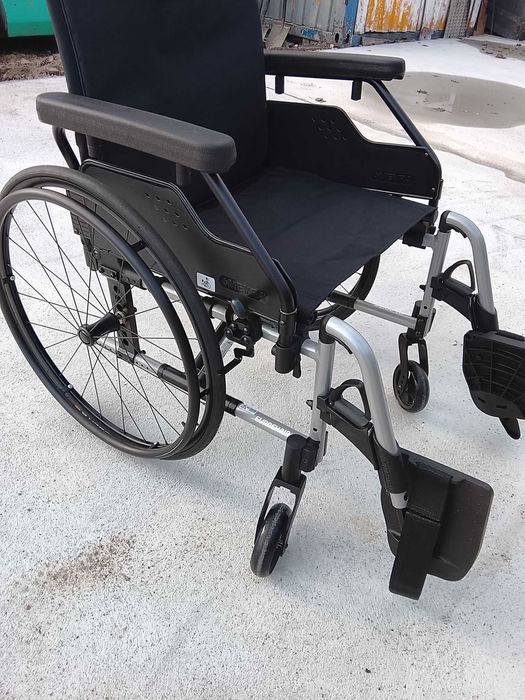 Wózek inwalidzki Meyra 1.750 Nowy