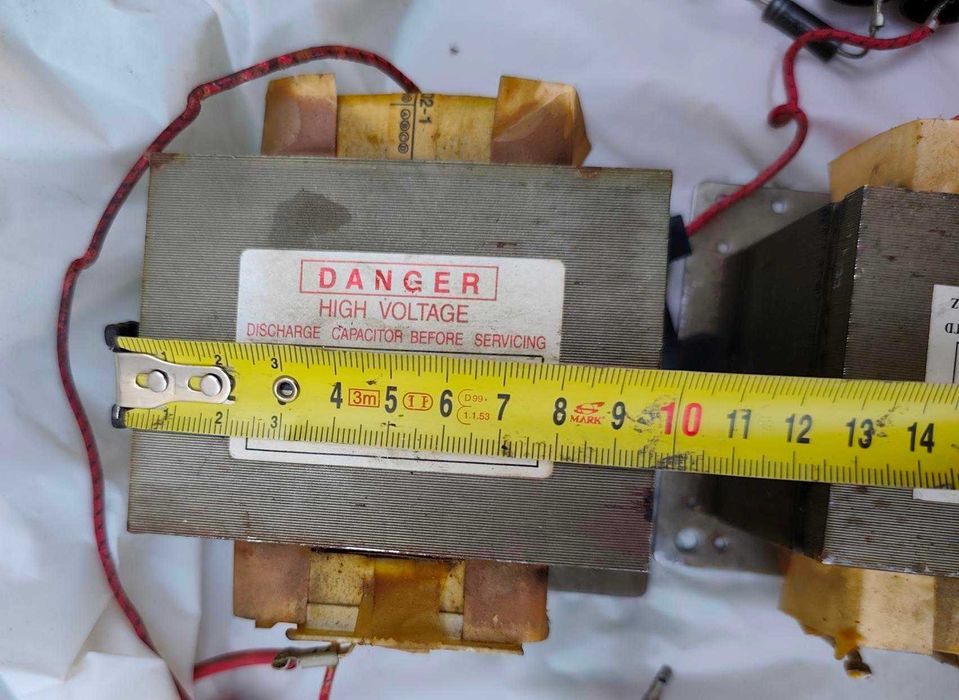 Трансформатори від мікрохвильових пічок