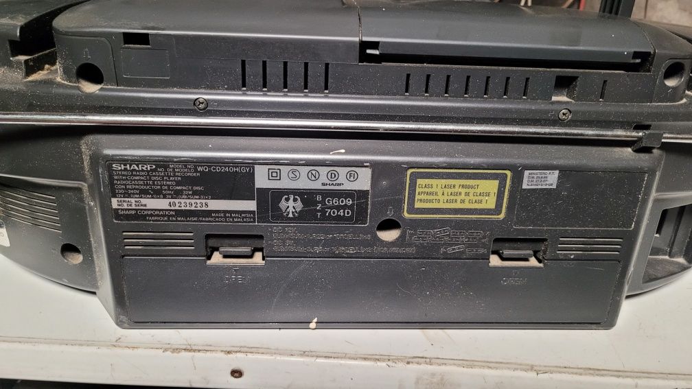 Stary Radiomagnetofon sharp wq-cd24OH
